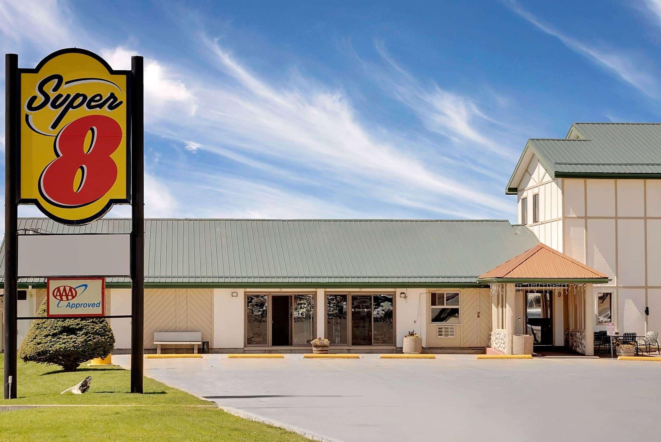 Super 8 By Wyndham Cut Bank Motel Luaran gambar